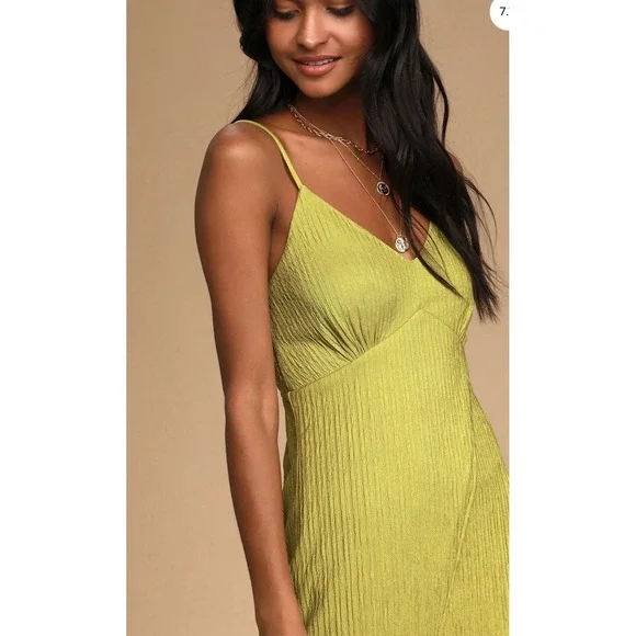 Lulu Chartreuse Green Faux Wrap Midi Dress Tie Back Size Medium D14100 - Picture 6 of 16